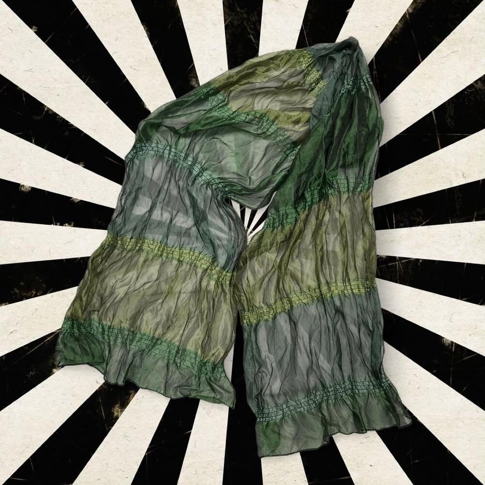 Vintage green sheer metallic color